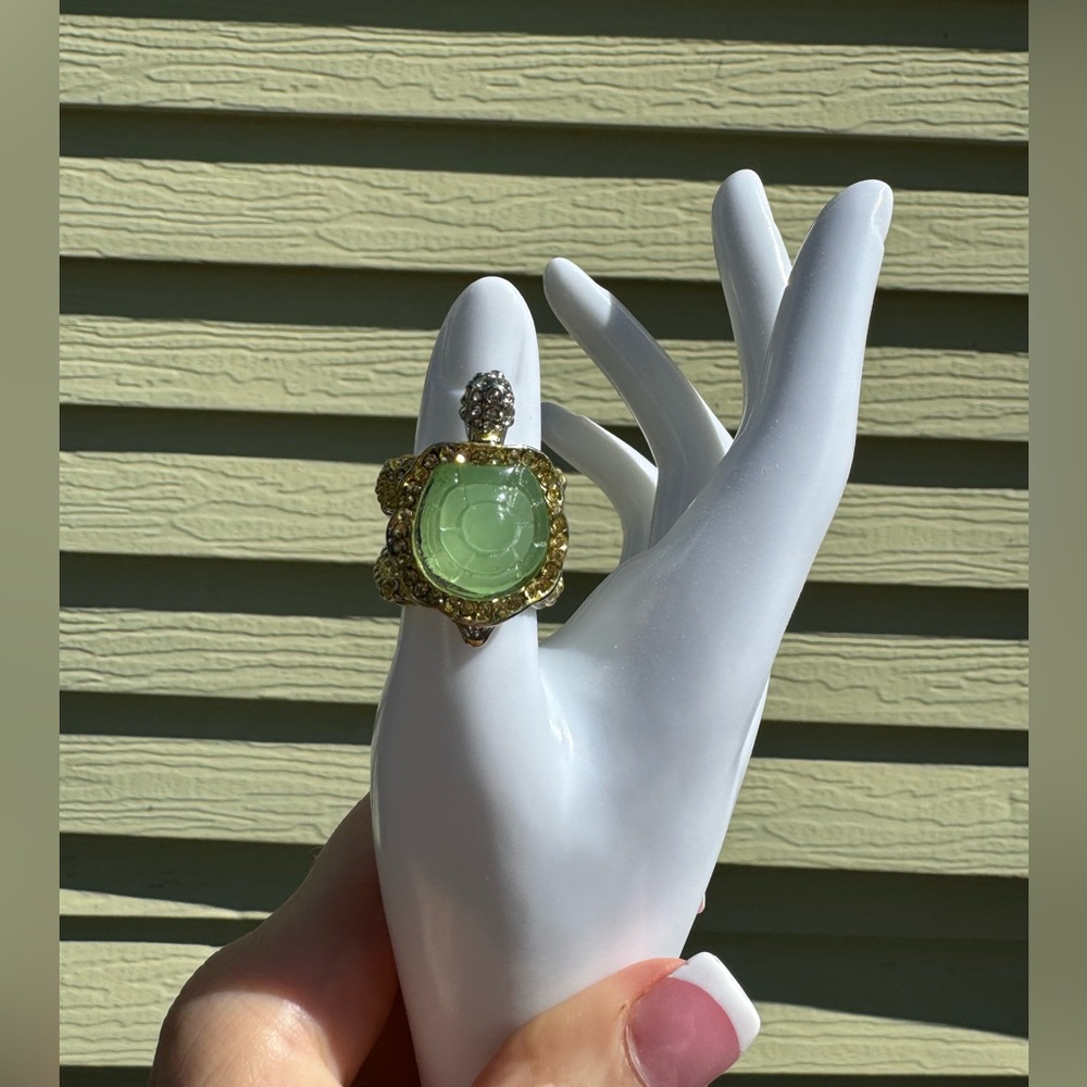 Turtle Statement Ring - Picture 15 of 16